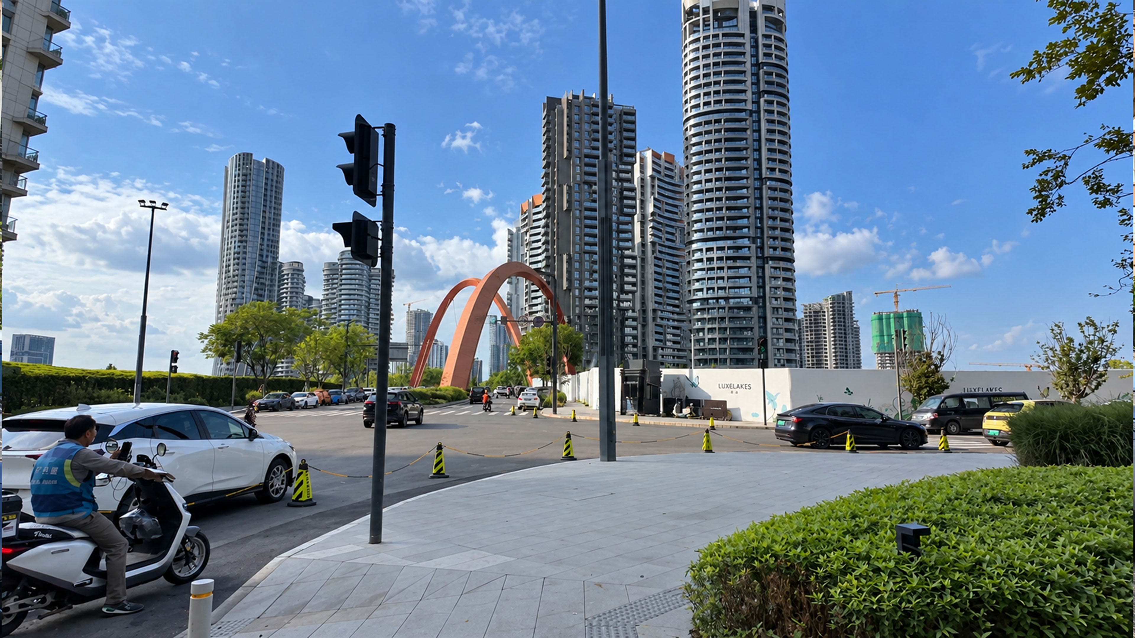 A bold orange structure changes this modern China streetscape