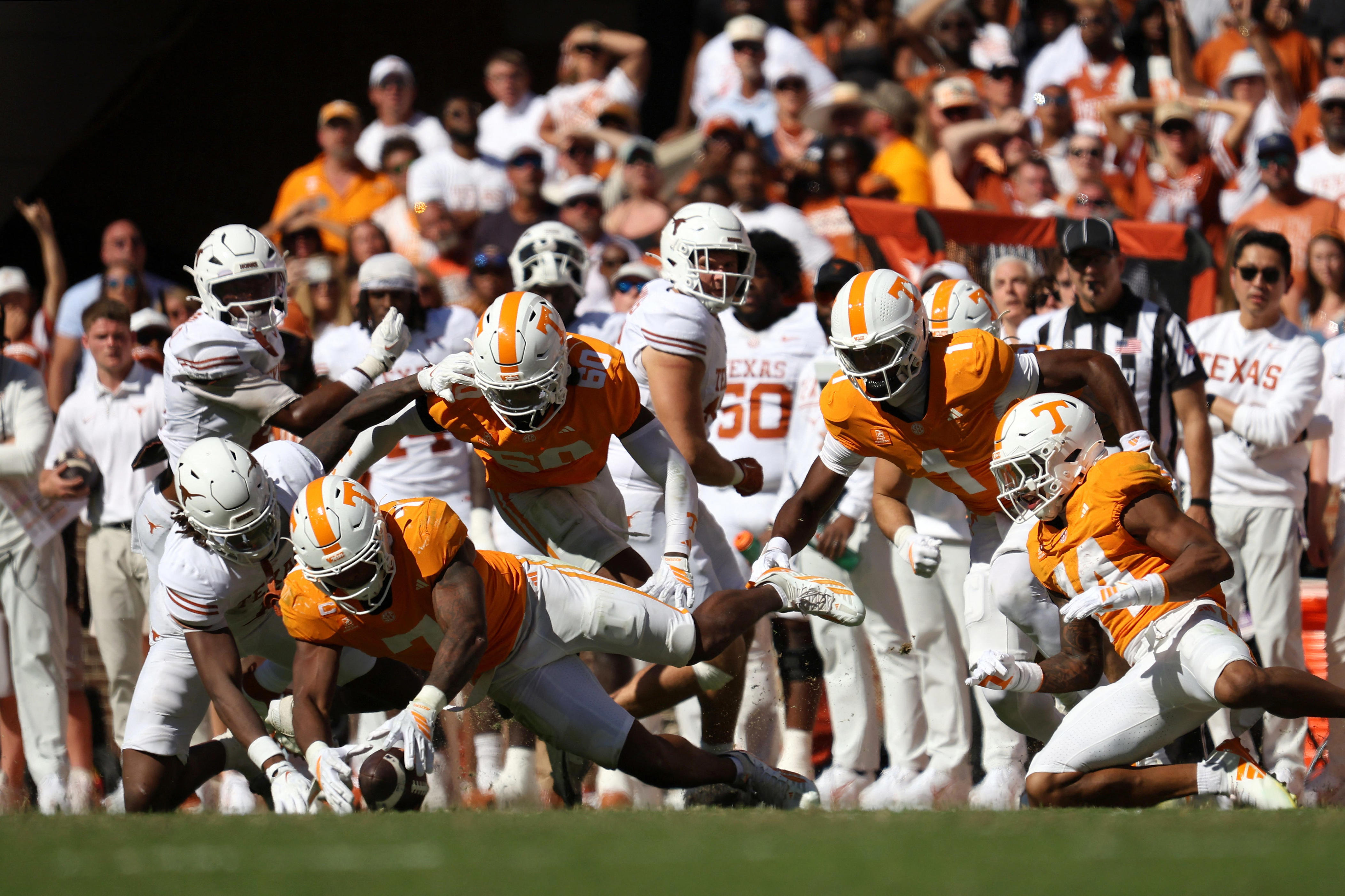 Tennessee football's successful onside kick vs Texas was illegal, SEC says