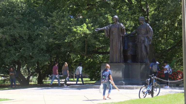 Update: No foul play suspected in death on U of I campus