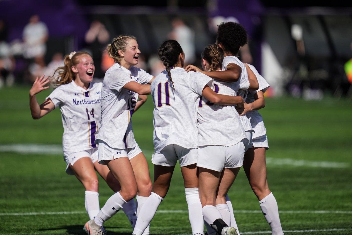 Women’s soccer recap: Northwestern bests Indiana 2-0