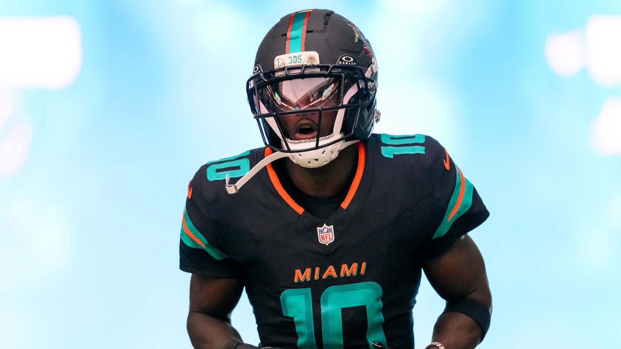 Tyreek Hill provides new update on knee injury rehab, top NFL landing ...