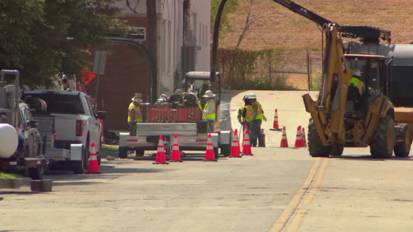 Dallas gas line incident sends 2 workers to the hospital after air ...