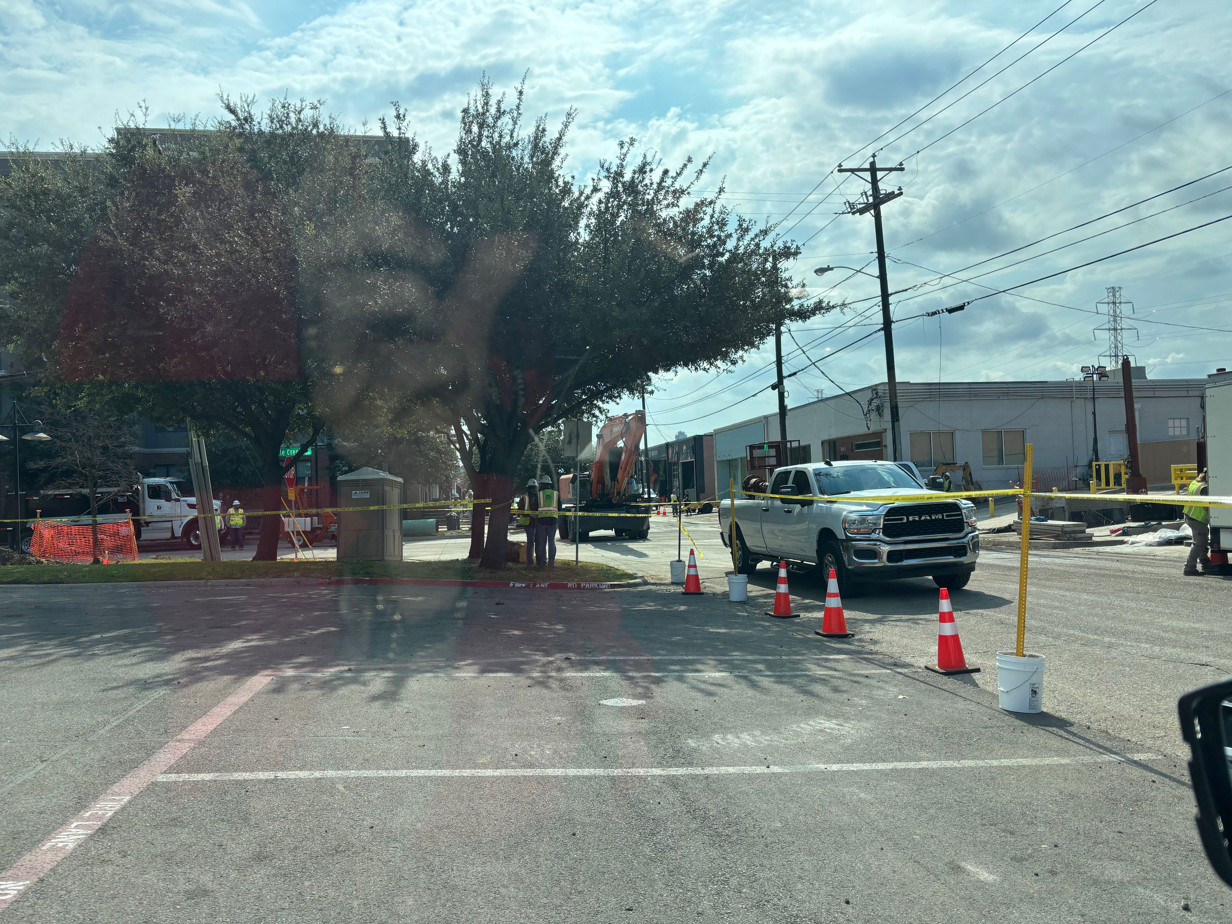 Atmos contract workers hospitalized after pipe 'exploded' in Dallas ...
