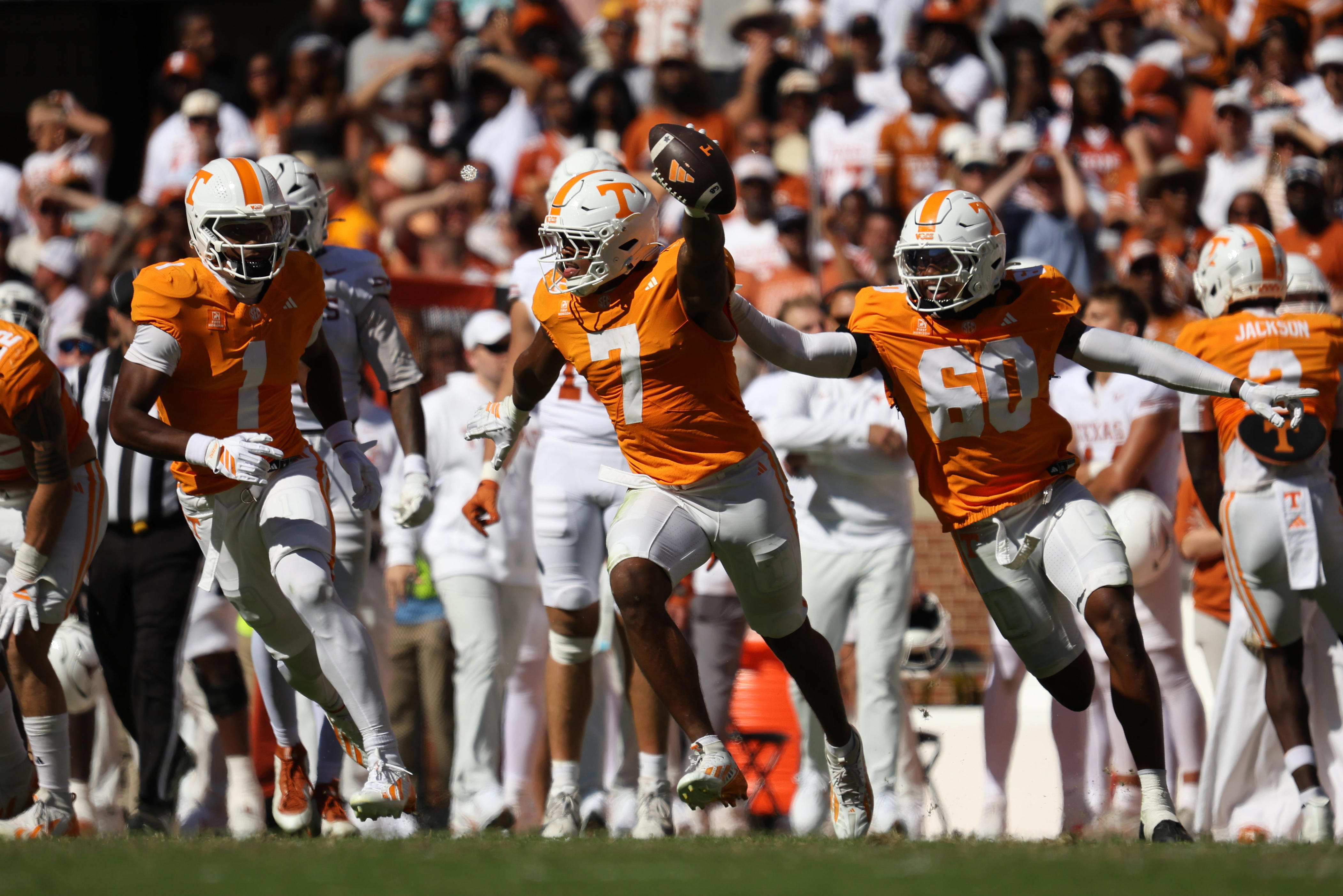 SEC issues statement about illegal onside kick in Tennessee-Texas