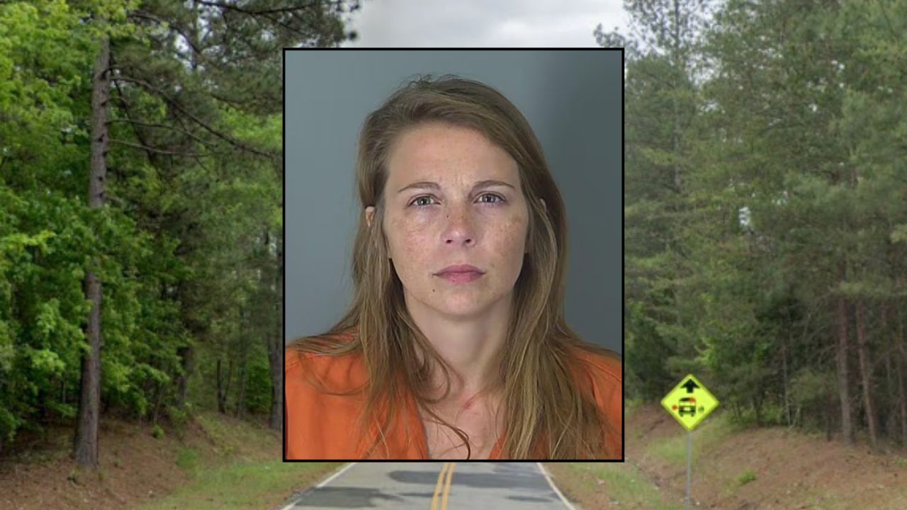 Mom 'attacked' and tried to kill 2 young kids, 6-year-old may need arm ...