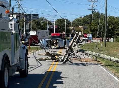 Police: Kernersville crash leaves driver injured after flipping ...