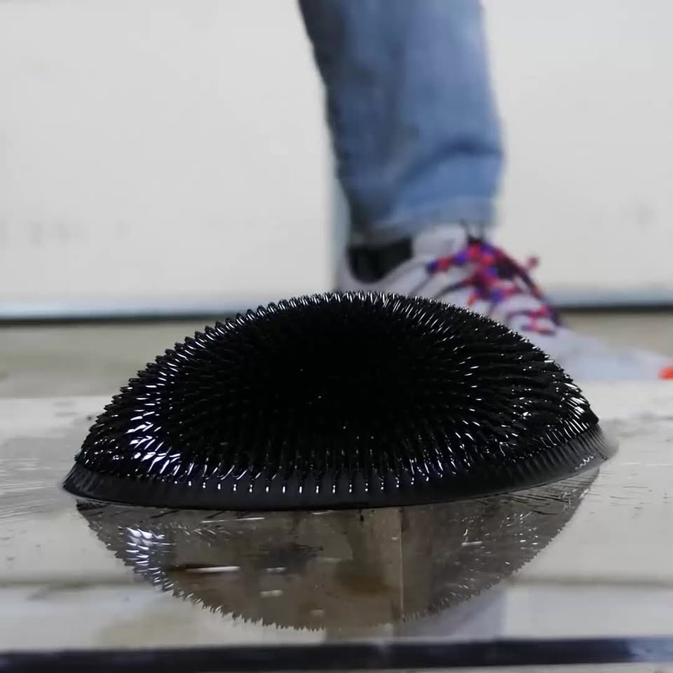 Ferrofluid vs monster magnet