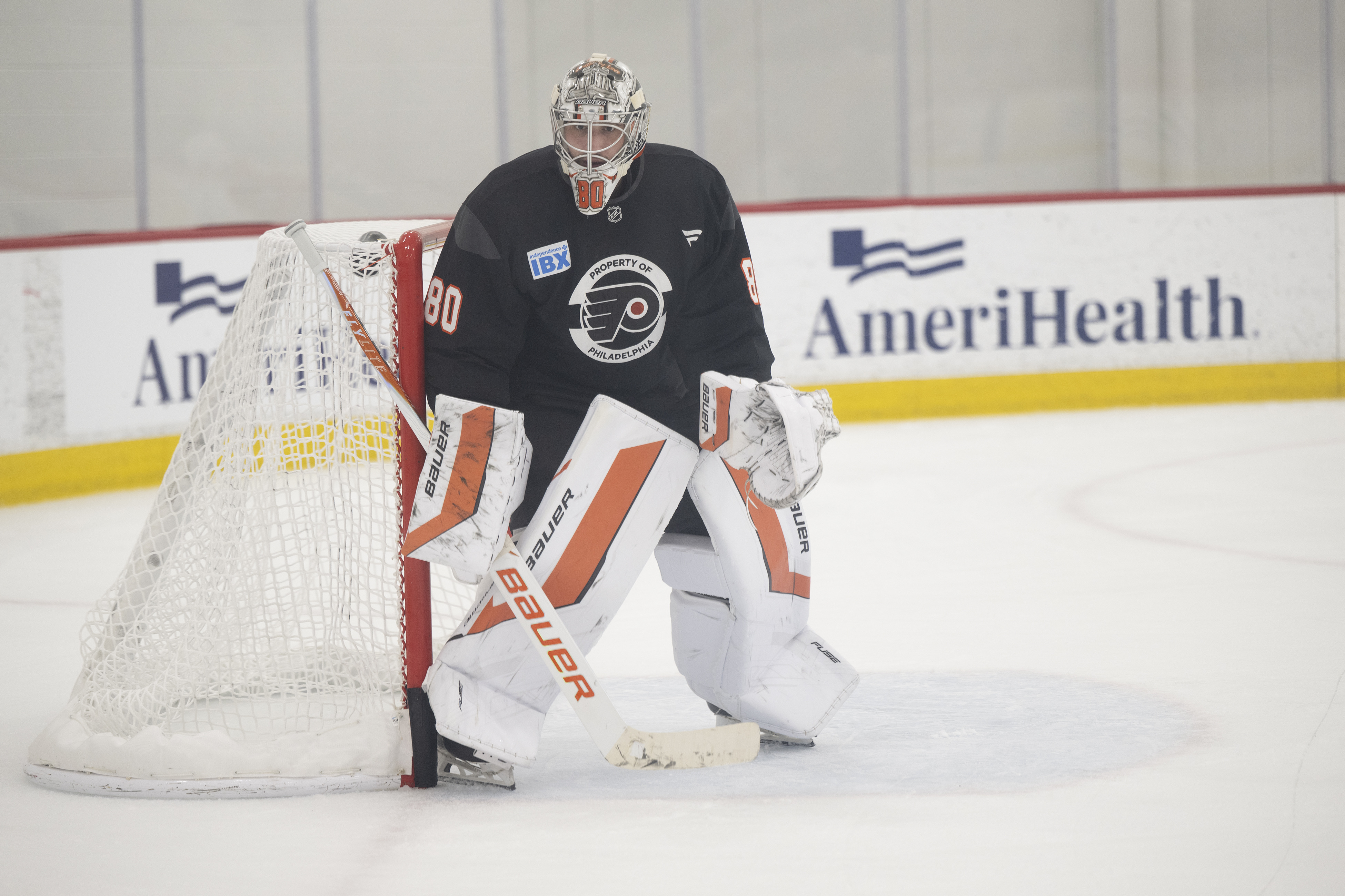 Flyers forward Denver Barkey to start the season on injured reserve ...