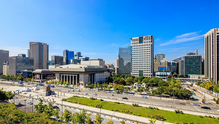 Zelenskyy’s disclosure of two North Korean soldiers prompts Seoul to ...