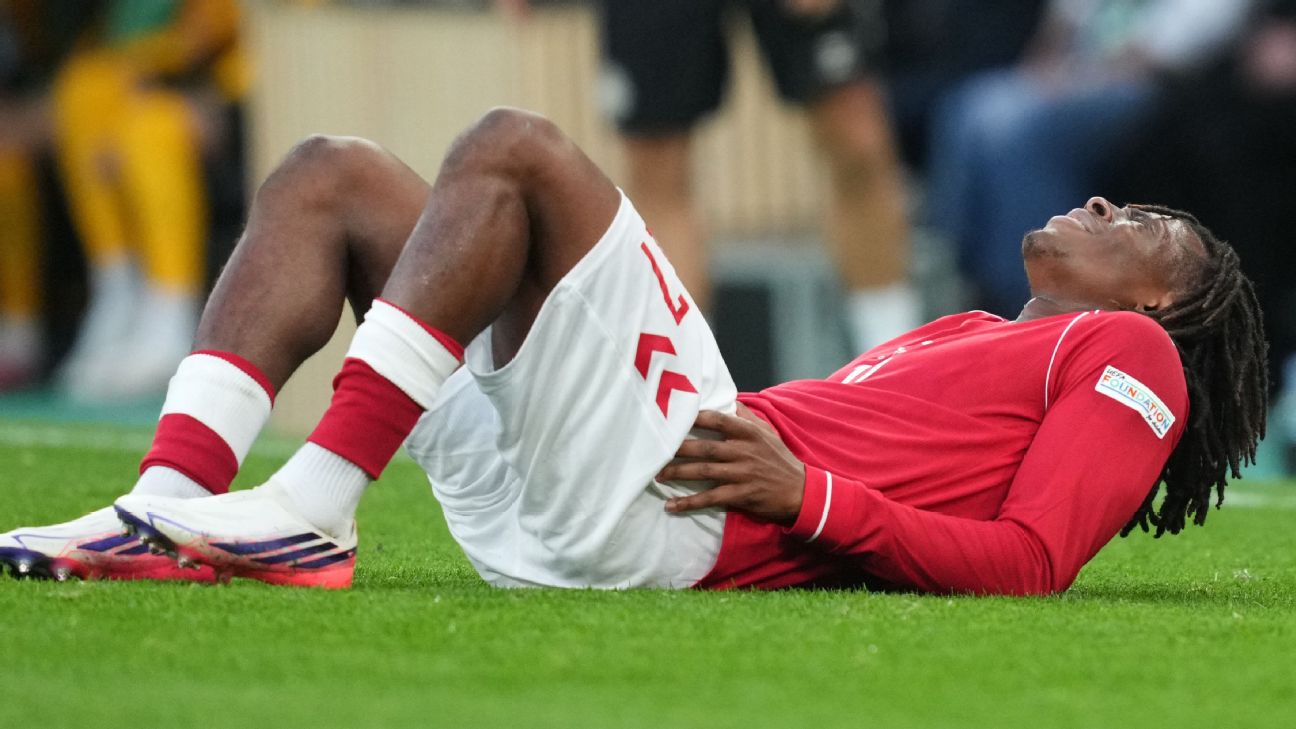 Patrick Dorgu returns to Man United after suspected hamstring injury ...