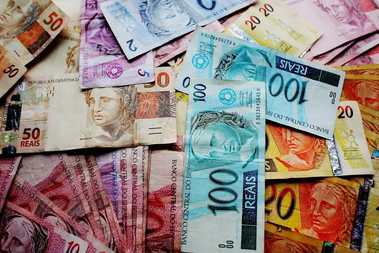Déficit em conta corrente atinge US$ 5,055 bilhões em agosto, afirma BC