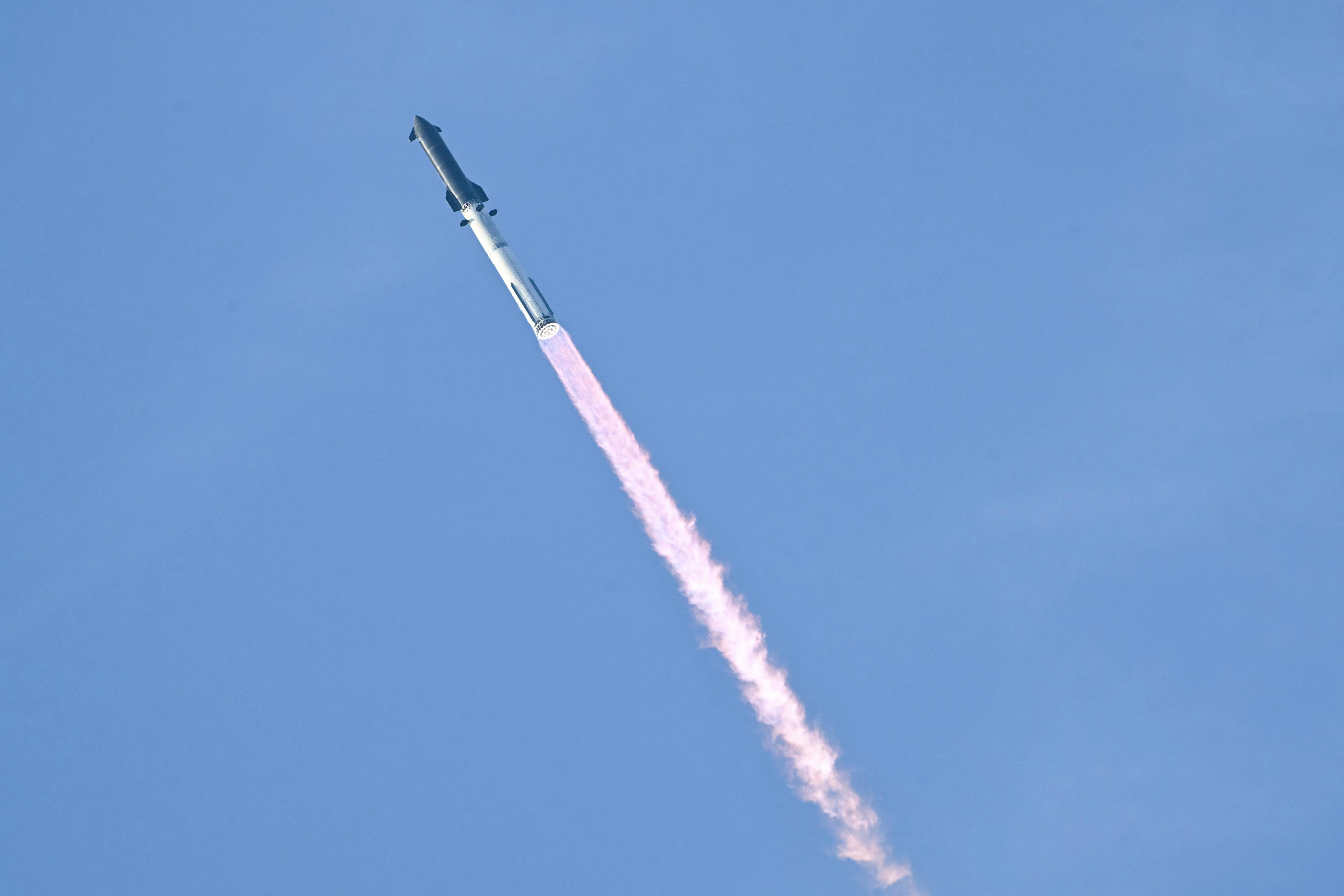 SpaceX Starship launches on ambitious 10-hour test flight despite ...