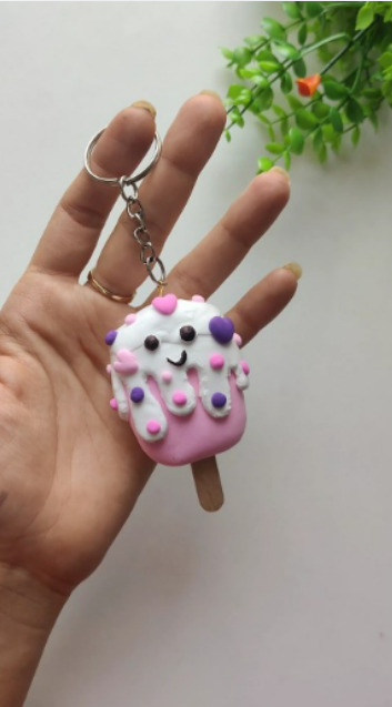 Easy keychain craft ideas for creative beginners