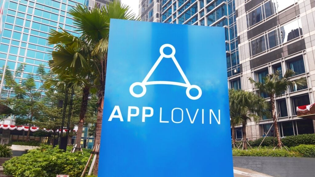 What's happening with AppLovin stock Monday?