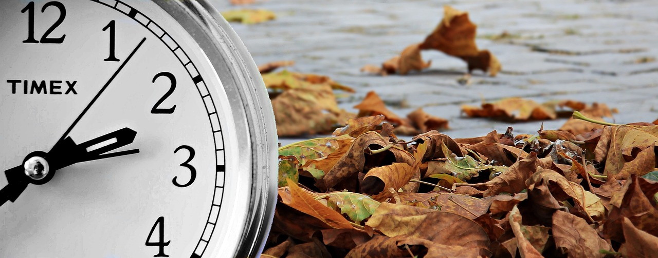 Clocks fall back Nov. 1 — and Congress still hasn’t stopped the twice ...