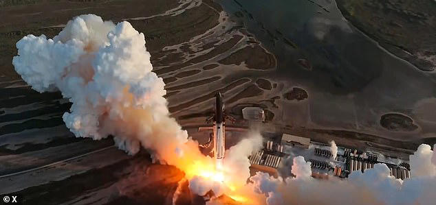 Massive SpaceX rocket explodes in a fireball as it hits ocean