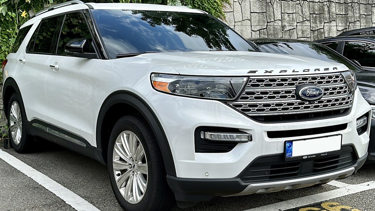 Ford recalls 7 brand-new Explorers over a passenger airbag defect
