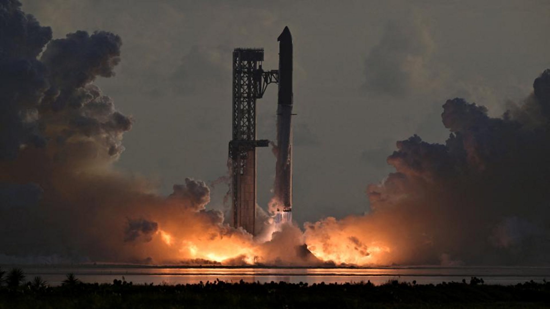 Watch: From launch to fiery splashdown, Starship completes orbit test