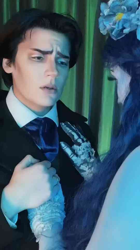 Corpse Bride cosplay brings a gothic story to life