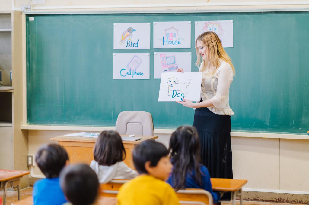 California changes English learner rules for nearly one million students