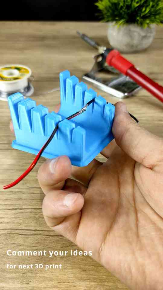 3D printed soldering finger tool for precision work