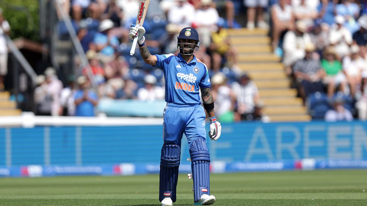 Virat Kohli's Record Hunt Continues, Equalize Sunil Gavaskar After 55th ...