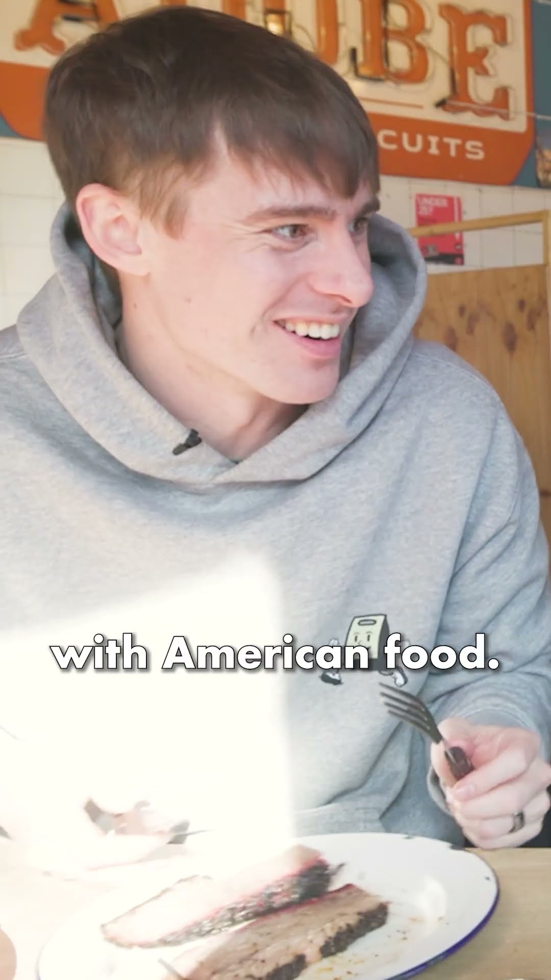 British people try Texas BBQ!