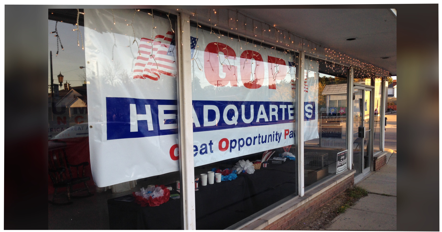Democrats lead midterm polls by 12 points — but the Senate map still ...