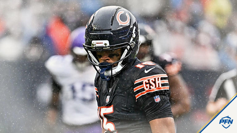 ‘One of the worst drops,’ ‘letting your backup QB down’ — NFL world ...