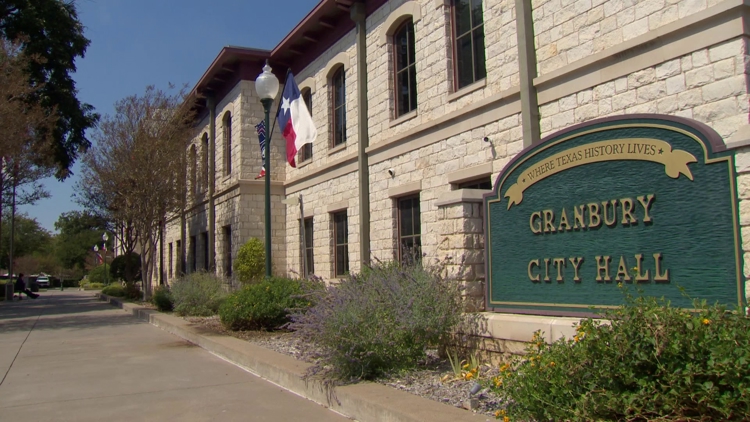 'I will not be resigning': Granbury recall effort put city council accountability under spotlight