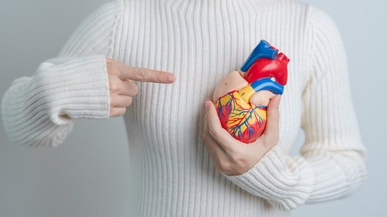 47-year-old longevity expert trained at Cornell says his arteries are ...
