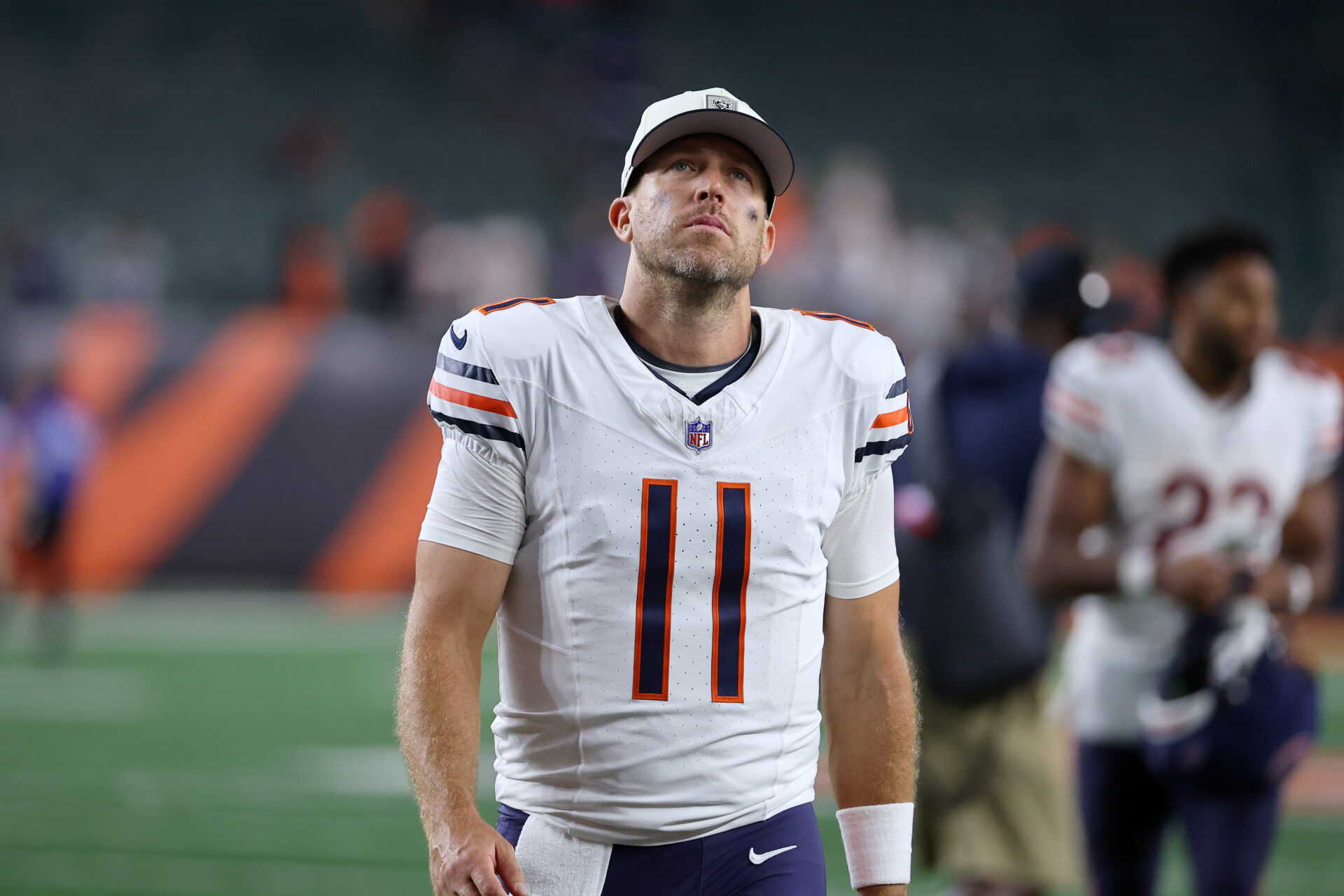 Fans react to Chicago Bears quarterback Case Keenum’s 'dad outfit' as ...