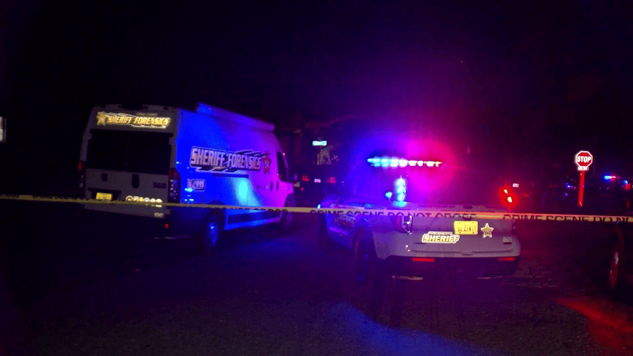 Citrus County deputies fatally shoot suspect wearing gas mask after ...