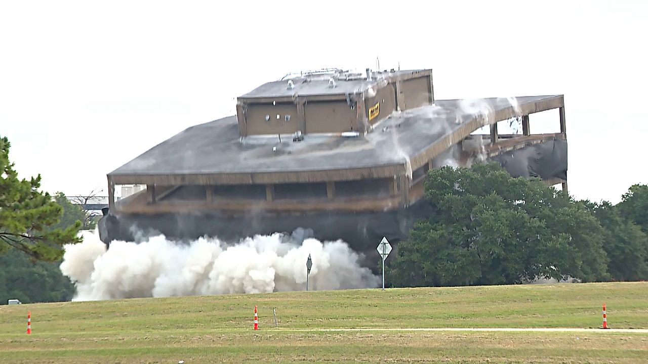 Controlled blast flattens former Mississippi government tower