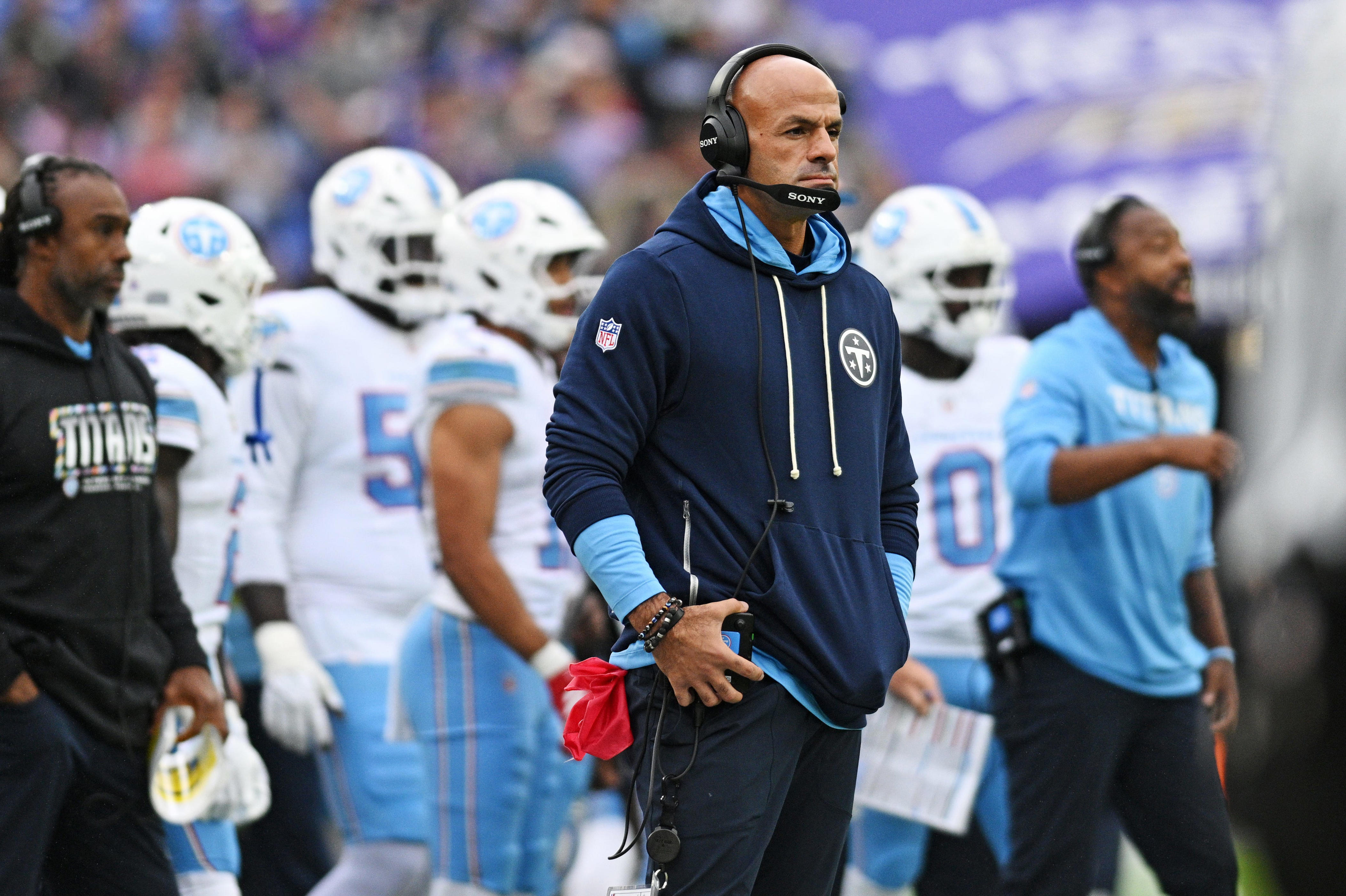 Titans' Robert Saleh defends conservative red zone play calling