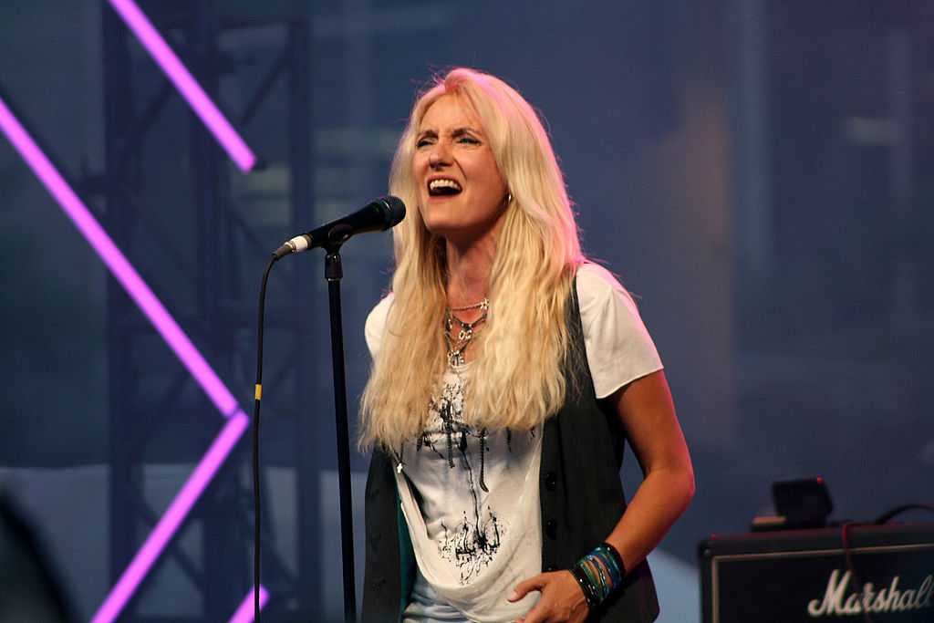 Sass Jordan, 'Canadian Idol' judge and rock singer who toured with ...