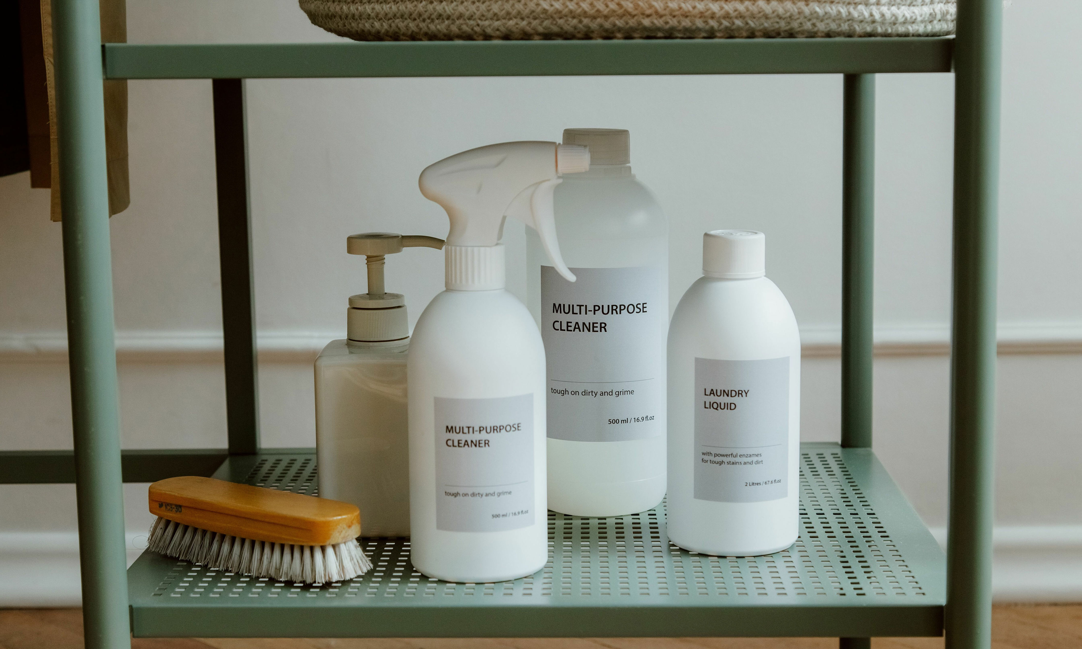 5 worst places to store cleaning products at home