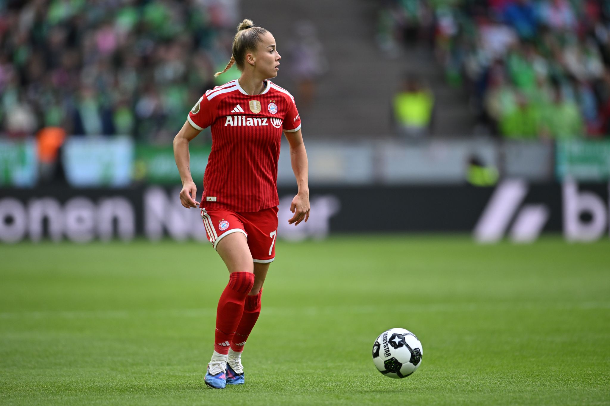 Bayern's Gwinn to be out of action 'in the coming weeks'