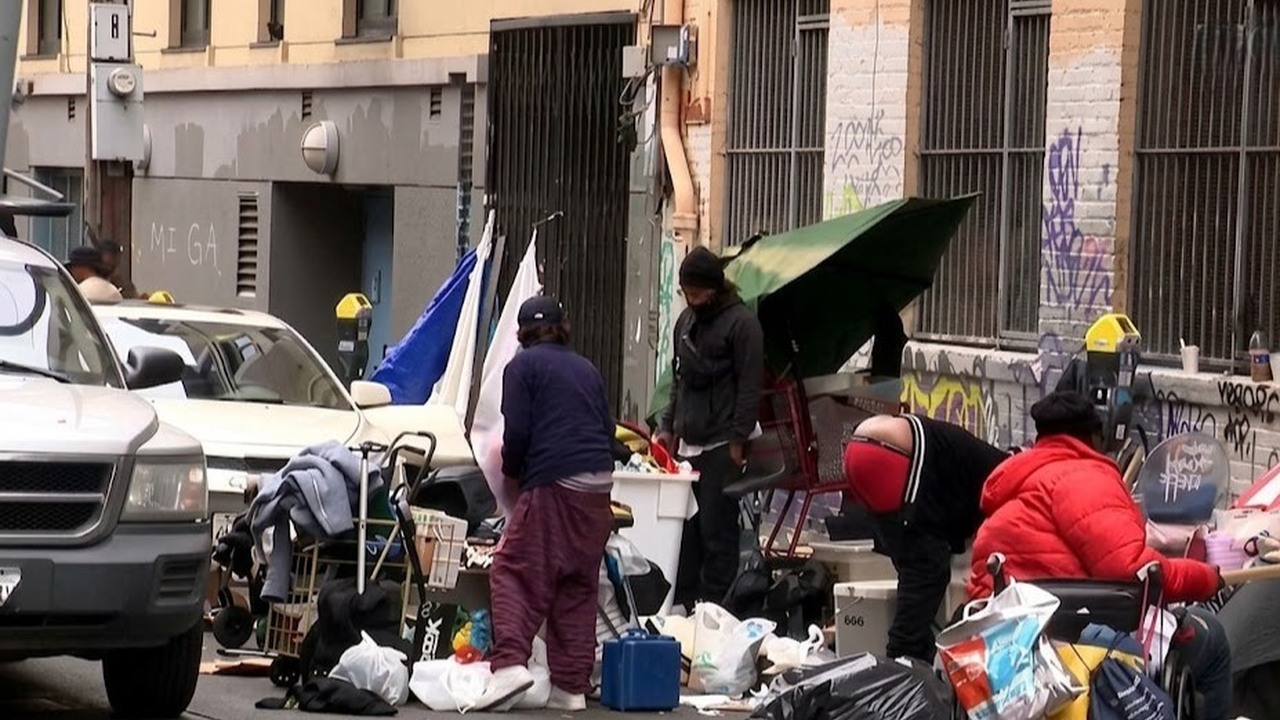 $3,000 rent. Open drug markets. Empty towers - San Francisco has a ...