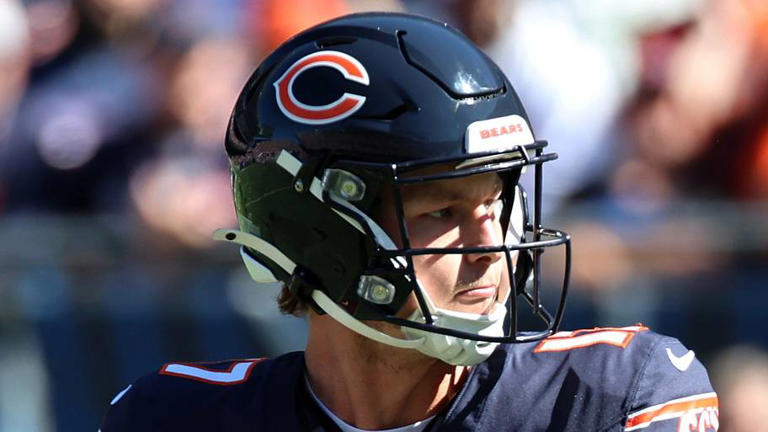 Tyson Bagent's erratic play vs. Jets only invited more Bears QB controversy