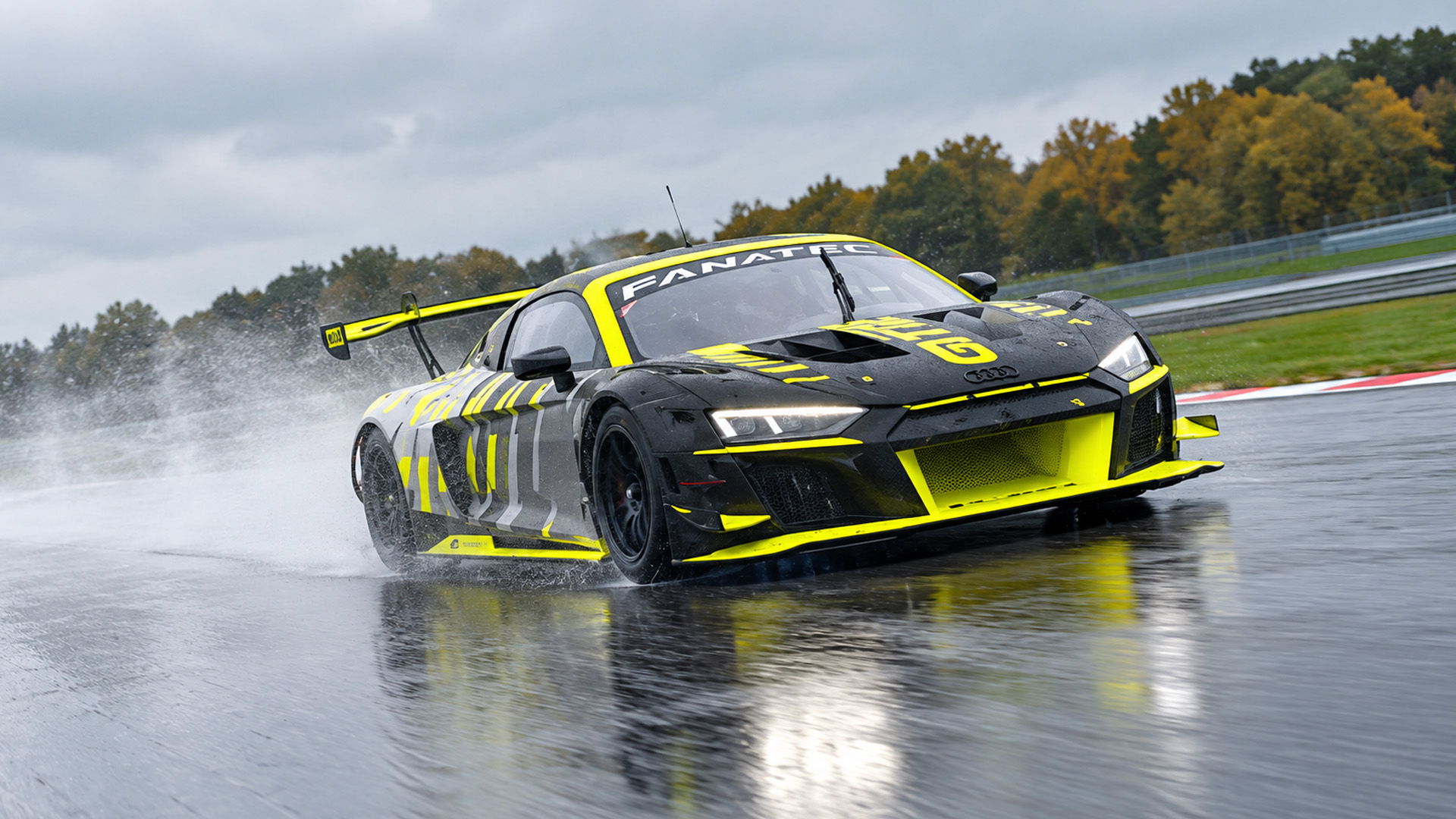 Audi R8 LMS GT2 zeigt seine 640 PS Track Performance