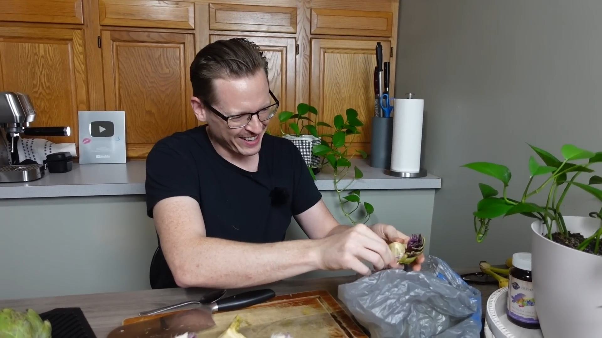 Build real life English skills while preparing fresh paella ingredients
