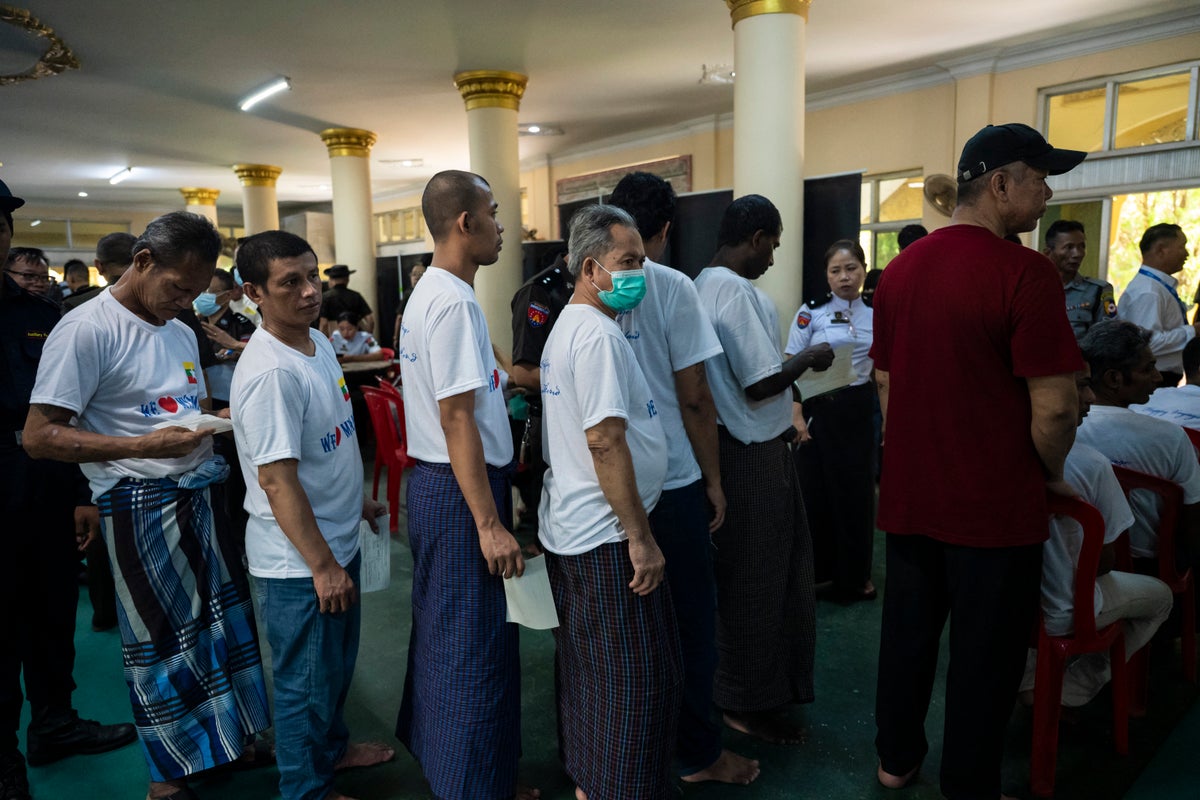 Nearly 1,500 Myanmar nationals repatriated from Malaysia