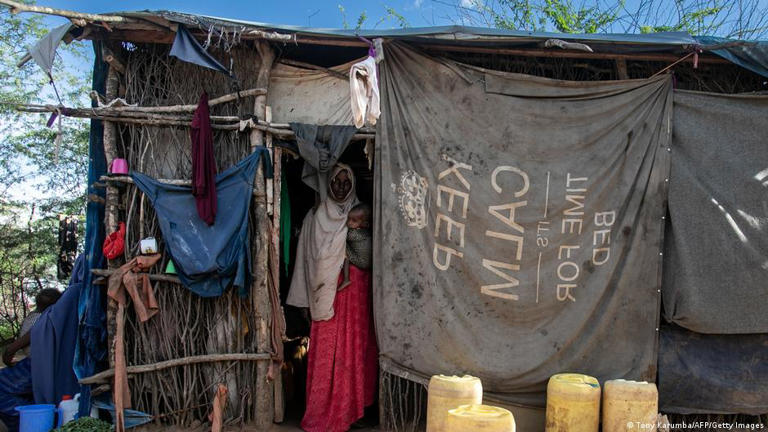 Un logement décent, un défi pour les déplacés au Cameroun