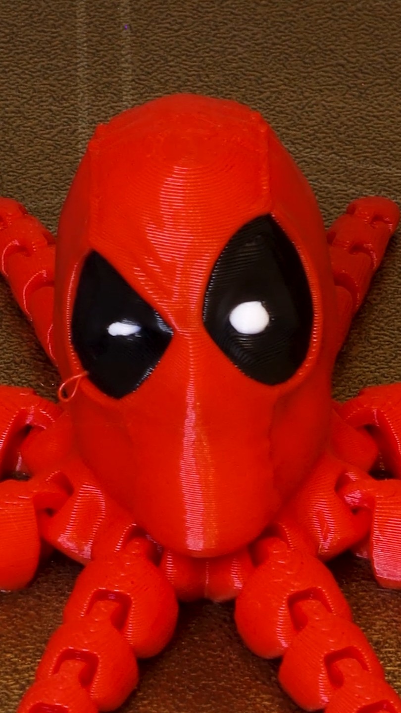 Unexpected 3D printed Deadpool octopus with creative design