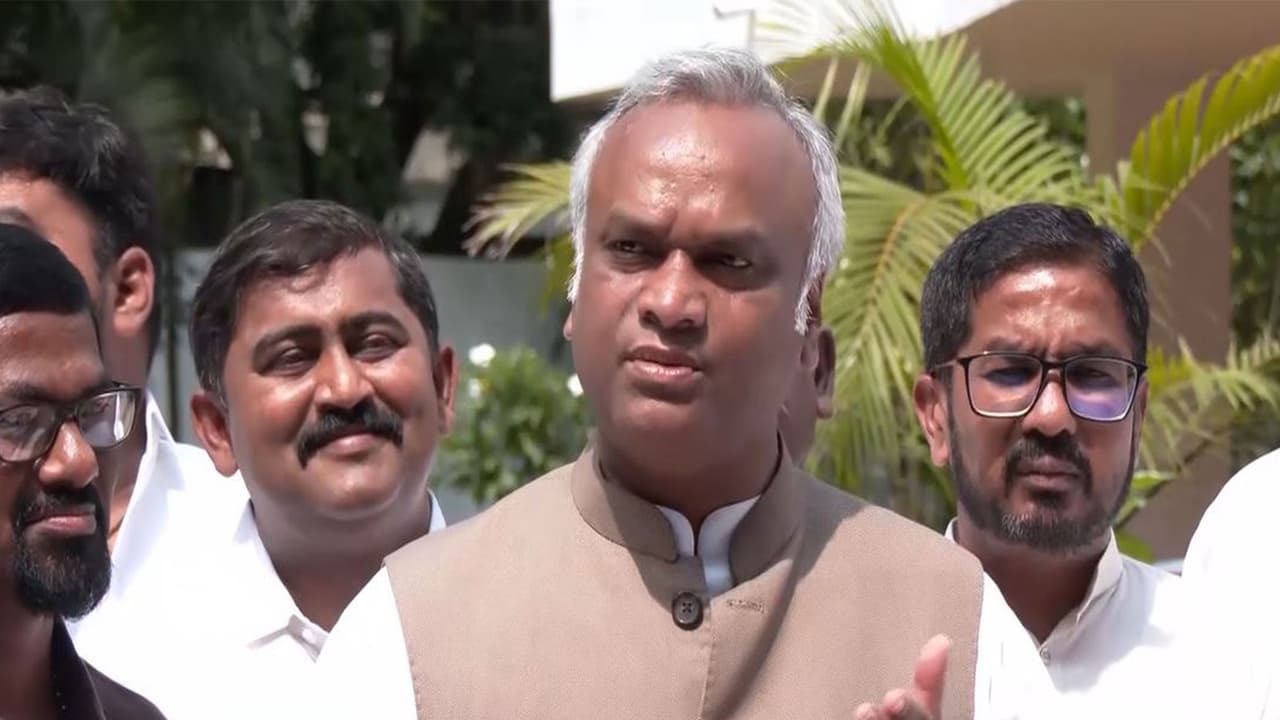 Priyank Kharge calls RSS 'unregistered money laundering unit'