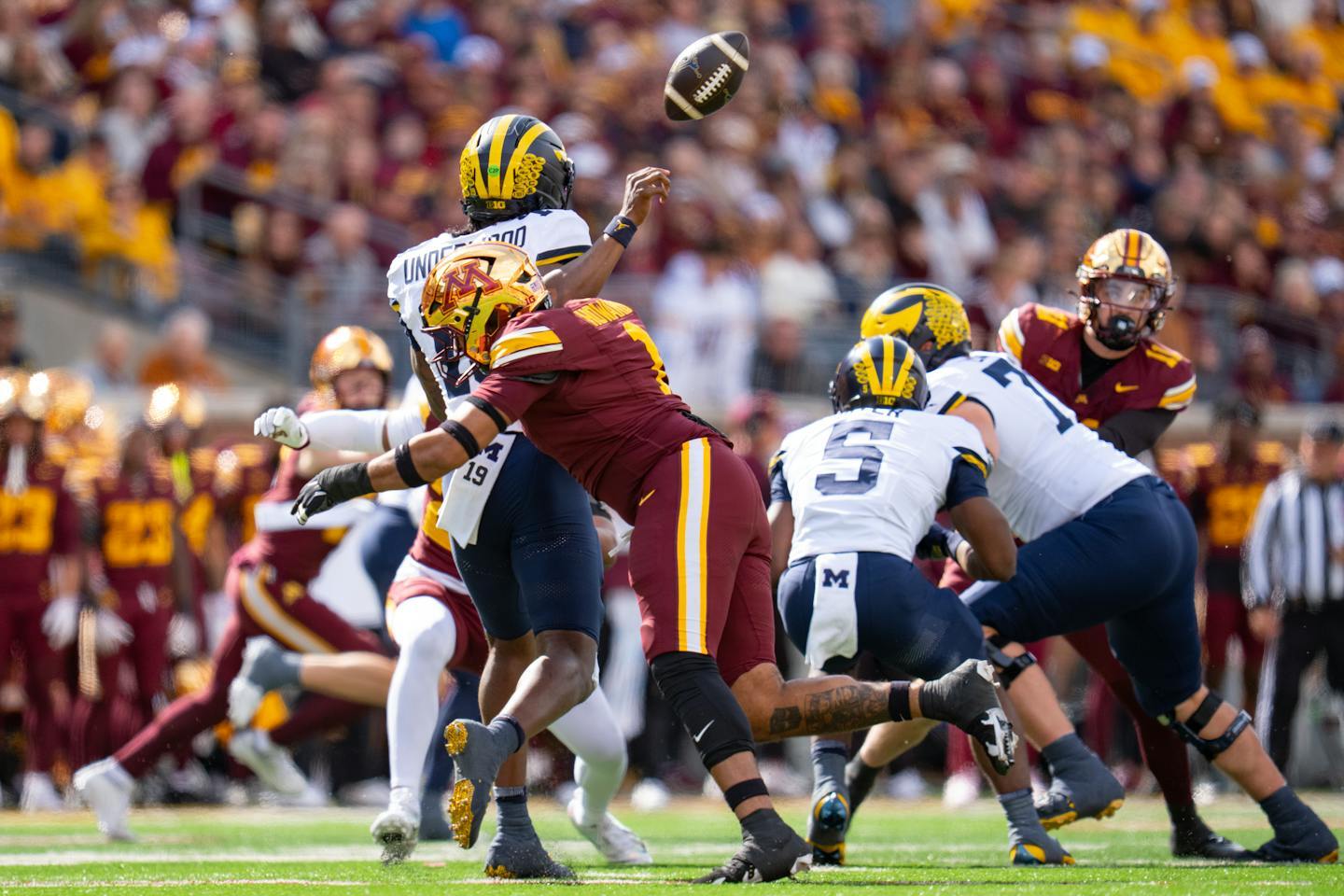 Gophers ride back-to-back Big Ten upsets into different kind of test at ...