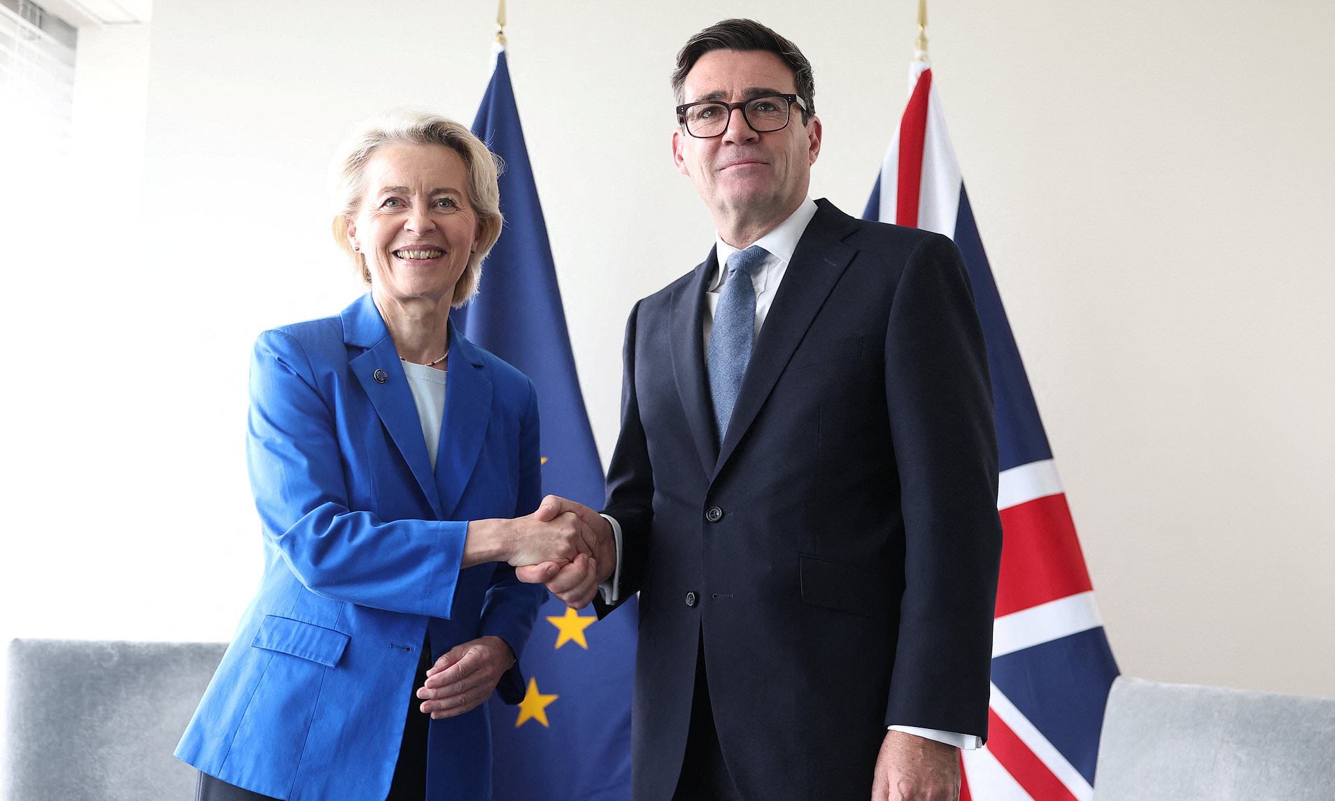 Burnham 'poised to join EU imposing tariffs on Chinese electric cars'