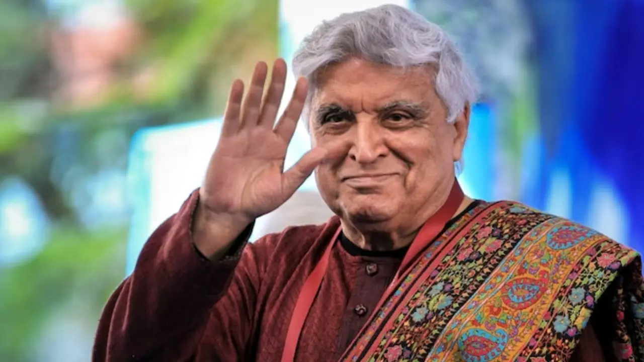 Javed Akhtar calls social media post targeting CJP and Abhijeet Dipke fake