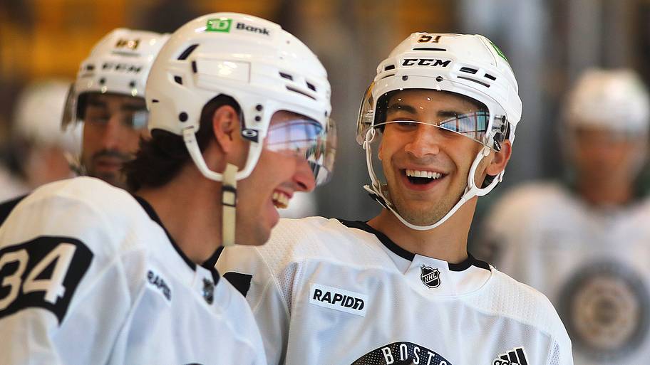 Bruins finally put Matthew Poitras and Frederic Brunet into the lineup